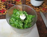 Foto del paso 1 de la receta: Pan de ajo casero en microondas