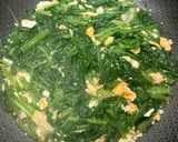 Foto langkah ke 5 dari resep Bayam Horenzo Dua Telur.
