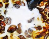 Bajor gombafőzelék recept fázis 6 fotója