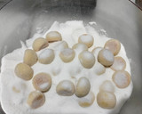 Foto langkah ke 4 dari resep Putri Salju Keju Lumer.