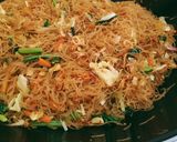 Foto langkah ke 8 dari resep Bihun Goreng Bakso Sayur.