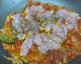 Foto del paso 2 de la receta: Pollo en salsa con patatas 🐓🥔