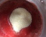 Foto del paso 2 de la receta: Coulis de fresa para postre de Dulce sueño de Navidad