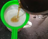 A picture of step 5 of Lemon tea.
