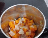 *ஸ்வீட் கார்ன் வெஜ் பட்டர் சூப்*(sweet corn veg soup recipe in tamil) ரெசிபி ஸ்டேப் 7 புகைப்படம்