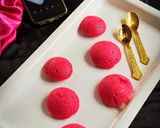 A picture of step 6 of Pink idli.
