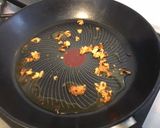 Une image de l'étape 5 de Bœuf sauté au poivron rouge, trevisana et épices italiennes.