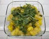 Foto del passaggio 3 della ricetta Insalata di patate semplice e leggera