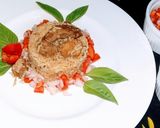 A picture of step 8 of Beef pulao with green chutney and kachmoar.