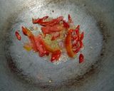 Foto langkah ke 3 dari resep Tumis Pakcoy Kuah Telur.