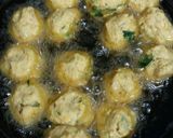 A picture of step 3 of Corn ball.