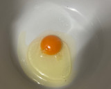 Foto del paso 1 de la receta: Bizcocho a la taza de cacao y azúcar moreno | 3 min de micro - 5 min en total