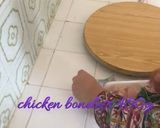 A picture of step 3 of Chicken egg paratha.