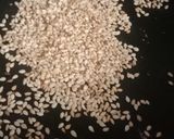 A picture of step 2 of Garlic chutney.
