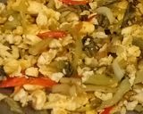รูปขั้นตอนการทำที่ 4 ของ ผักกาดดองเปรียวผัดไข่(มังสวิรัติ)