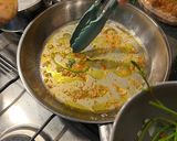 A picture of step 4 of Spaghetti Aglio Olio e Peperoncino.