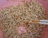 Foto langkah ke 2 dari resep Martabak mie.