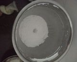 A picture of step 1 of Moong dal ke ladoo.