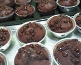 Foto langkah ke 8 dari resep Muffin Chocolate.