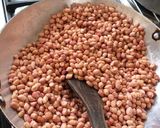 A picture of step 2 of Roasted Peanuts with Raisins#authors marathon.