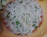 ઇટાલિયન પીઝા(Italian pizza recipe in gujarati) રેસીપી સ્ટેપ2ફોટો