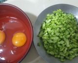 รูปขั้นตอนการทำที่ 1 ของ ไข่เจียวดอกขจร