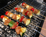 Foto del paso 1 de la receta: 🌿Brochetas de pollo teriyaki y verduras 🌿