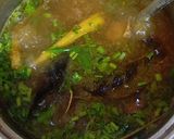 Foto langkah ke 4 dari resep Soto ayam kuah kuning.