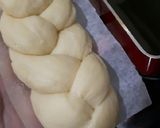 Foto langkah ke 5 dari resep Donat Kepang Tanpa Ulen.