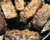 A picture of step 3 of Pork Sweetloaf.
