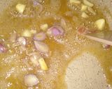 Foto langkah ke 2 dari resep Ayam jamur masak capcay.