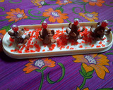 A picture of step 7 of Cocoa Pine Cone.