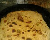 A picture of step 8 of Band ghobhe ka crispy paratha.