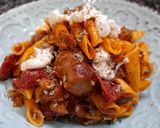 Foto del paso 7 de la receta: Garganelli picantes con butifarra, tomates secos y mozzarella
