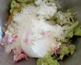 Foto del passaggio 1 della ricetta Polpette di ricotta e cavolfiore verde