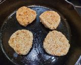 Foto langkah ke 4 dari resep Ultimate Tuna Mayo Grilled Onigiri.