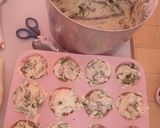 Foto del paso 4 de la receta: Muffins de acelga y queso