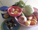 Just like flower very easy and healthy salad