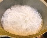 Hình bước làm 3 của món Bánh canh nấm rơm
