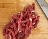Foto del paso 1 de la receta: Ternera con pimientos