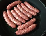 Foto del paso 1 de la receta Caramelos 🍬 salados de salchicha con queso 🧀