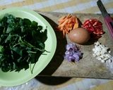 Foto langkah ke 1 dari resep Tumis Bayam Brazil Ceria.