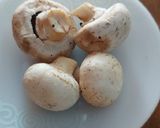 Foto langkah ke 2 dari resep Tumis Kale Udang Jamur.