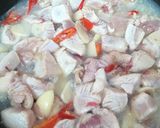 Foto langkah ke 4 dari resep Ayam tahu lada hitam.