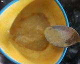 A picture of step 2 of Spicy garlic parantha.