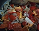 रेड सॉस पास्ता (red sauce pasta recipe in Hindi) रेसिपी चरण 3 फोटो