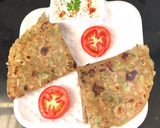 A picture of step 5 of Louki thepla.