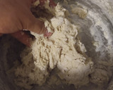 Foto del paso 2 de la receta: Sorrentinos rellenos de zapallo con cebolla y "falsa salsa blanc