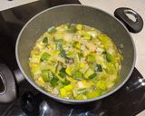 A picture of step 5 of Cheesy Leek Soup.