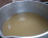 A picture of step 2 of Fruity jelly cake.